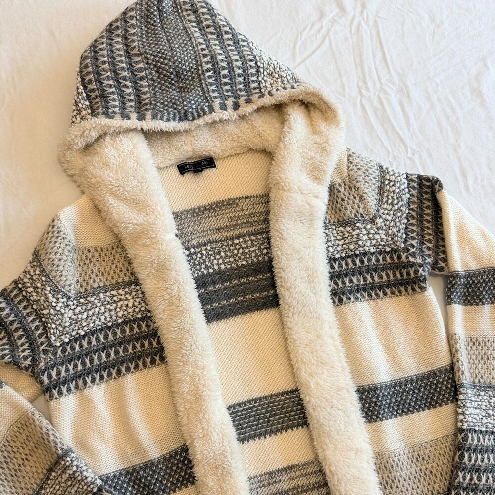 Lety & Me Hooded Cardigan Sweater Small Gray Cream Striped Faux Fur Fleece Trim